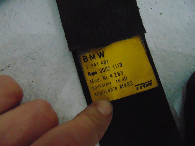 1987 BMW 325is E30 Coupe Front RH Passenger Seat Belt w/Slide Rail