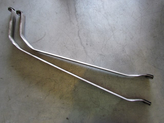 2007 BMW 335i Gas Tank Straps