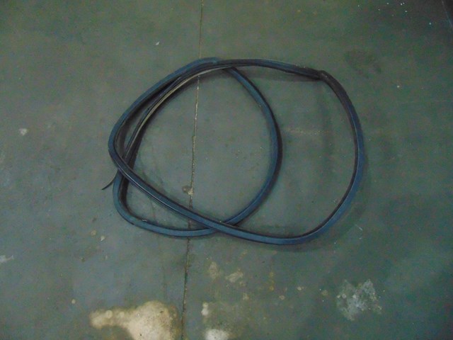 1987 BMW 325is E30 Coupe LH Driver Door Seal Body Seal