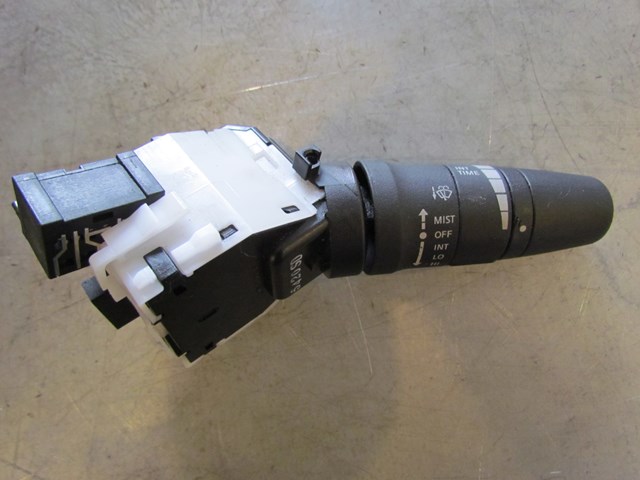 2005 Infiniti G35 LH Drivers Steering Column Wiper Switch