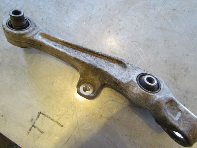 2004 Infiniti G35 Sedan Front LH Passenger Lower Control Arm