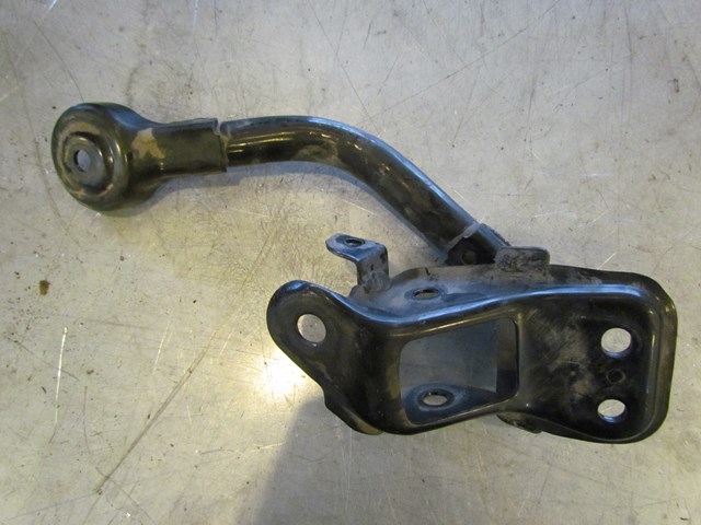 2005 Subaru Legacy GT Rear RH Passenger Upper Spindle Arm Mount