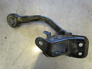 2005 Subaru Legacy GT Rear RH Passenger Upper Spindle Arm Mount