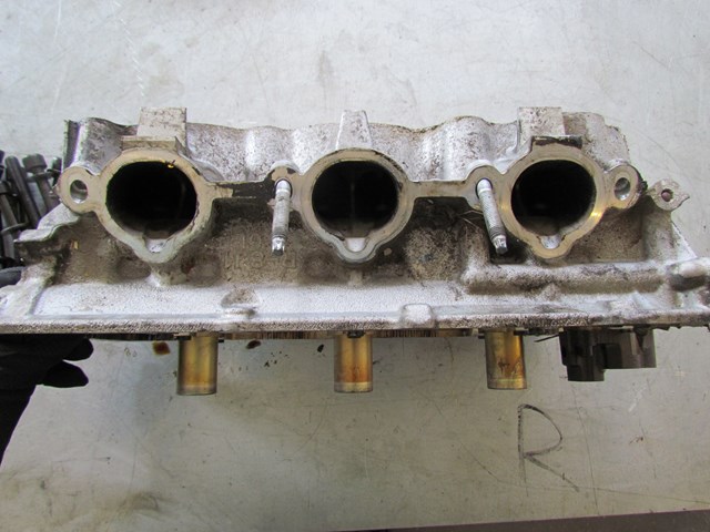 2003 Infiniti G35 Coupe LH Cylinder Head