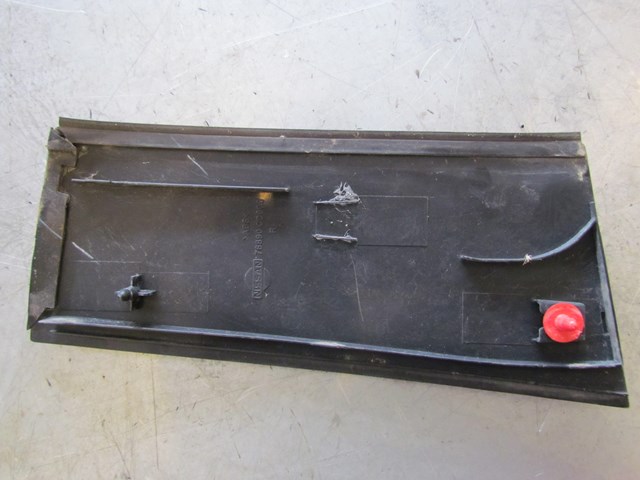 2003 Nissan 350Z RH Passenger B Pillar Garnish Trim Cover 76890 CD000