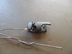 1989 Nissan 240sx RH Passenger Interior Door Handle w/ Lock Rod