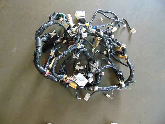 2003 2004 2005 Infiniti G35 Dash Wire Harness 24010 AC371