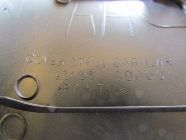 2003 Nissan 350Z Rear RH Passenger Strut Panel 93158 CD000