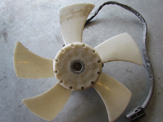 2005 Subaru Legacy Radiator Cooling Fan