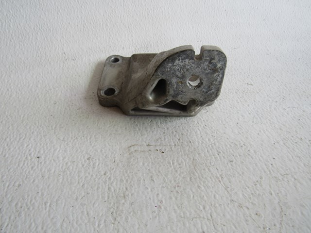 03 04 05 06 Nissan 350Z RH Passenger Engine Mount