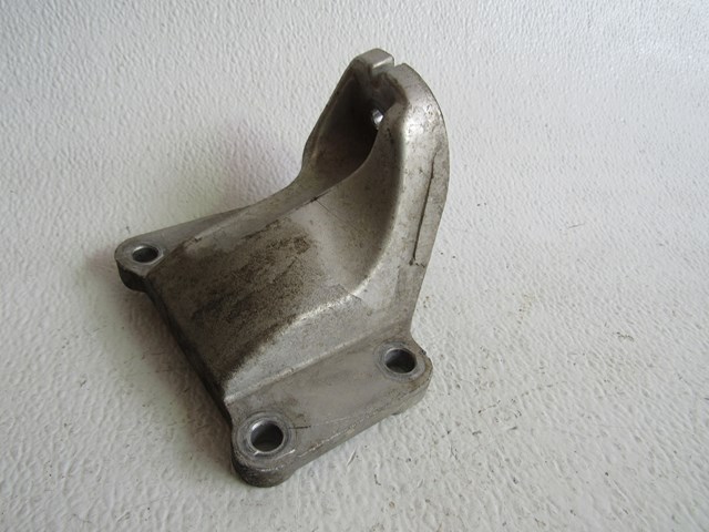 03 04 05 06 Nissan 350Z RH Passenger Engine Mount