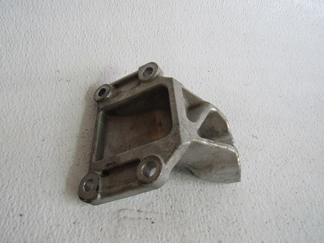 03 04 05 06 Nissan 350Z RH Passenger Engine Mount
