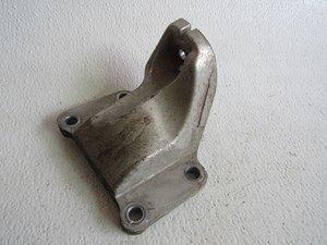 03 04 05 06 Nissan 350Z RH Passenger Engine Mount