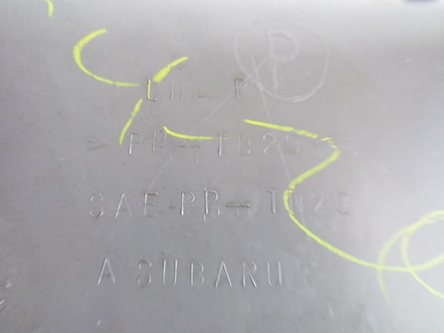 2005 Subaru Baja RH Front Center Console Kick Panel