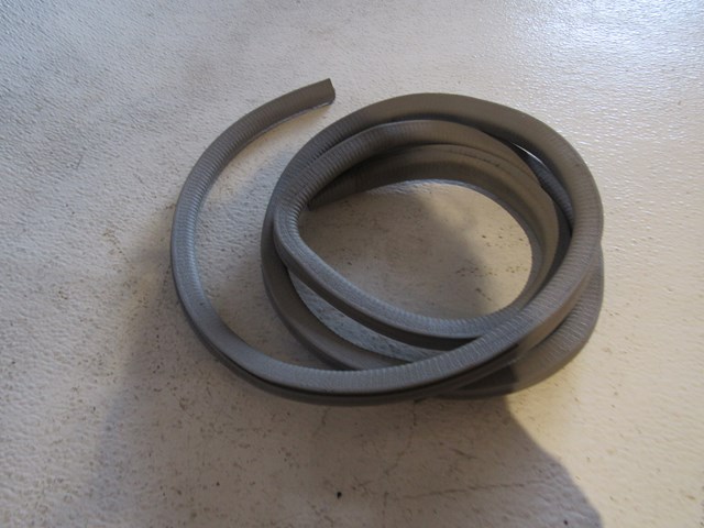 2005 Subaru Baja Front RH Passenger Trim Panel Seal Tan