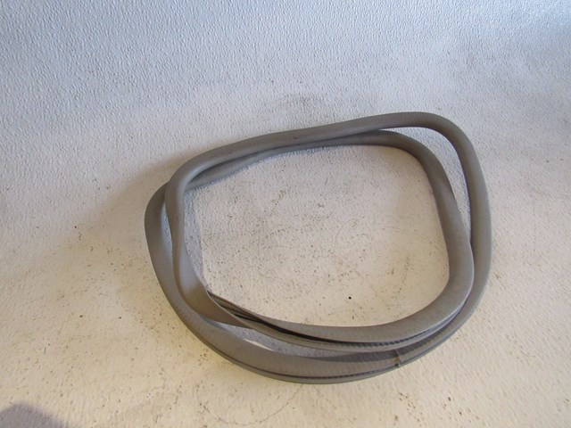 2005 Subaru Baja Sun Roof Interior Seal