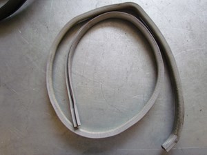 2005 Subaru Baja Front LH Drivers Door Interior Seal Tan