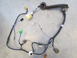 2005 Subaru Baja Front RH Passenger Door Wiring 81821AE97A