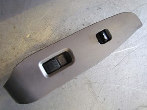 2005 Subaru Baja Front RH Passenger Door Switch Assy