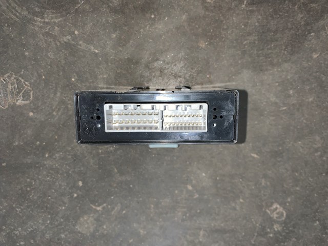 2004-2005 Subaru Impreza WRX Integrated Unit Module OEM 88281FE160