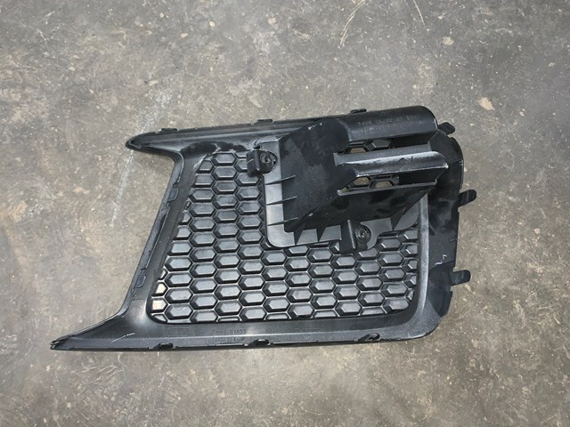 2018-2019 Subaru WRX STI LH Driver Fog Light Grille Cover 57731VA410