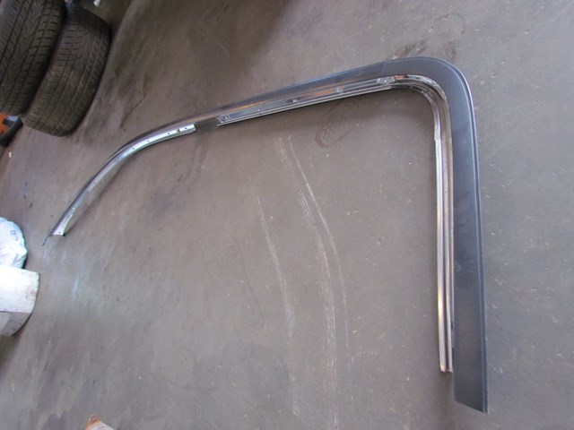 2005 Subaru Baja RH Passenger LH Drivers Upper Door Window Roof Trim Panel