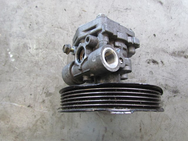 2003 Nissan 350Z Power Steering Pump Broken Pulley