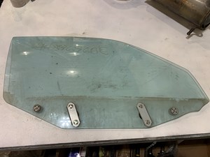 1989 Nissan 240sx Right Front passenger Door Glass