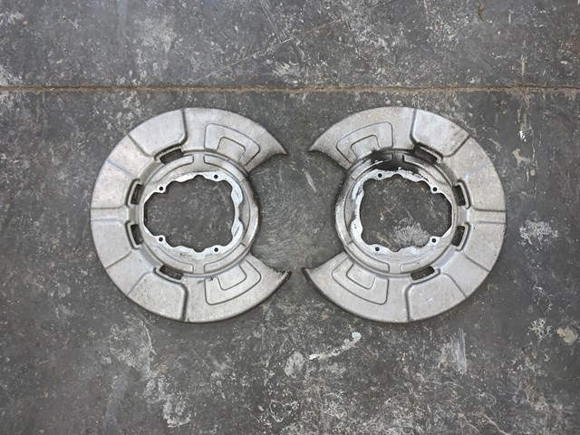 2007-2010 BMW X5 Rear Left Rear Right Dust Shield (pair)