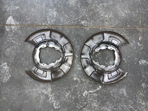 2007-2010 BMW X5 Rear Left Rear Right Dust Shield (pair)