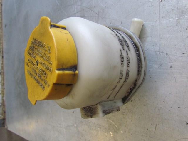 2006 Subaru Baja Turbo Power Steering Fluid Reservoir