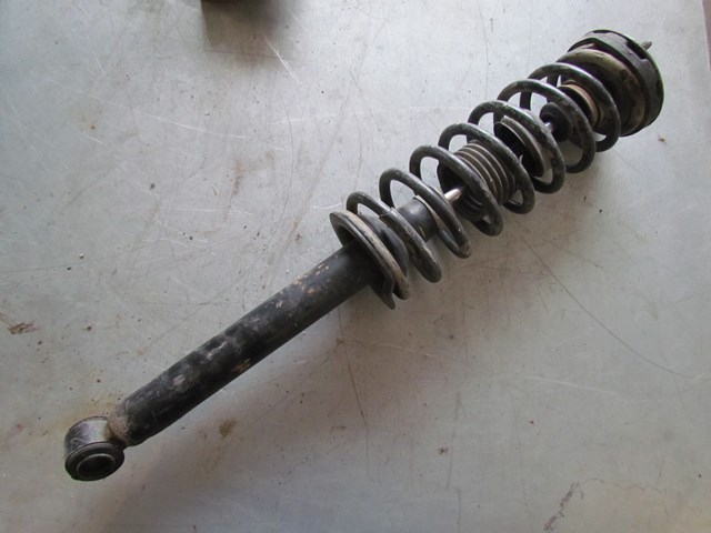 1992 Nissan 240SX Rear Strut Assy