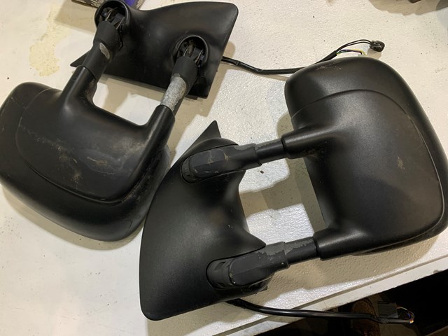 2000 Ford Excursion Side View Mirrors