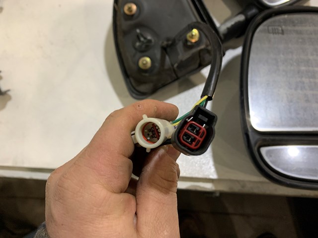 2000 Ford Excursion Side View Mirrors