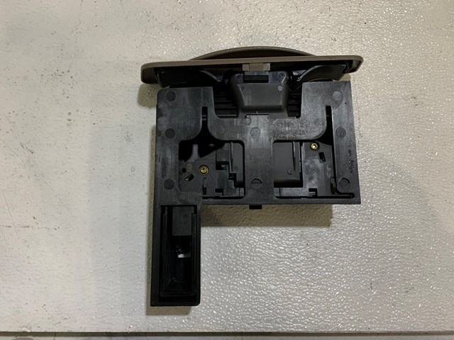 2000 Ford Excursion Cup Holder