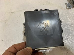 2007 Toyota Prius power supply control module OEM 89670-47010