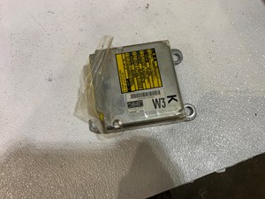 2007 Toyota Prius Air Bag Sensor module OEM 152300-9201