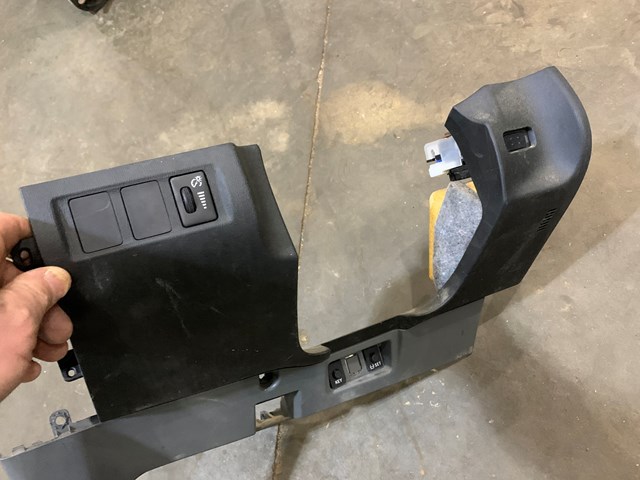 2004-2009 Toyota Prius Lower Dash Finish Panel OEM 55045 47070