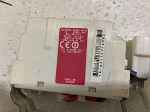 2004-2009 Toyota Prius Oscillator Indoor Electrical Key OEM 89992 47040