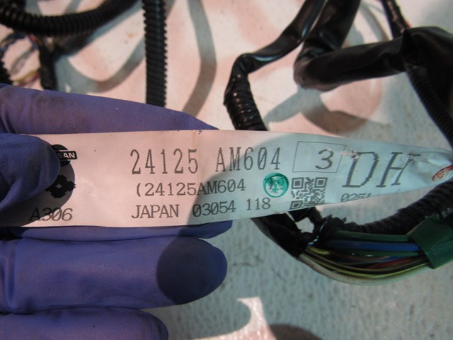 2003 Infiniti G35 Sedan AT Front LH Drivers Door Wiring 24125 AM604