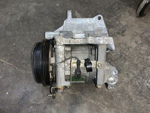 1998-2003 Subaru Legacy AC Compressor ZEXEL 506221-4640
