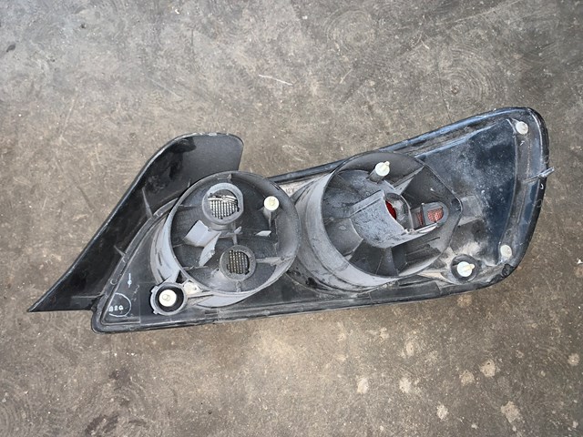 2000-2003 Honda S2000 LH Driver Tail Light OEM (SEE DESCRIPTION)