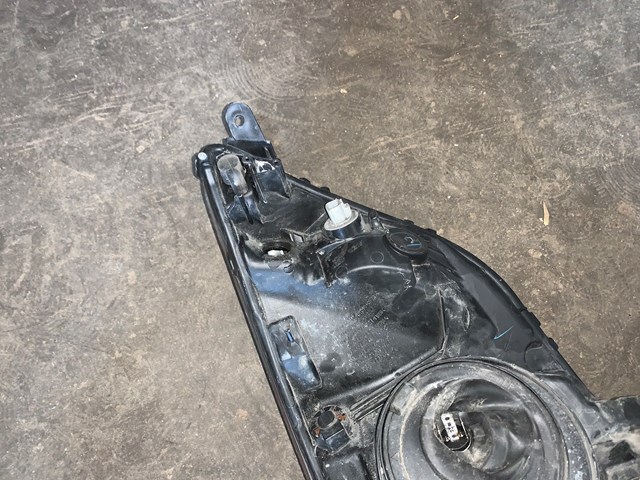 2004-2007 Toyota Prius LH Driver Headlight