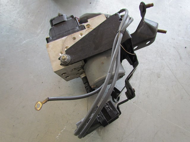 2003 Infiniti G35 Sedan AT ABS Pump Module 47600 AM400