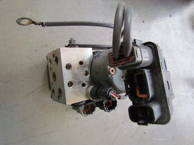 2003 Infiniti G35 Sedan AT ABS Pump Module 47600 AM400