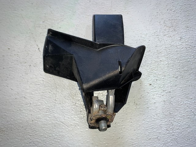 2004-2008 Audi S4 Seat Belt Buckle OEM 8E0857798A