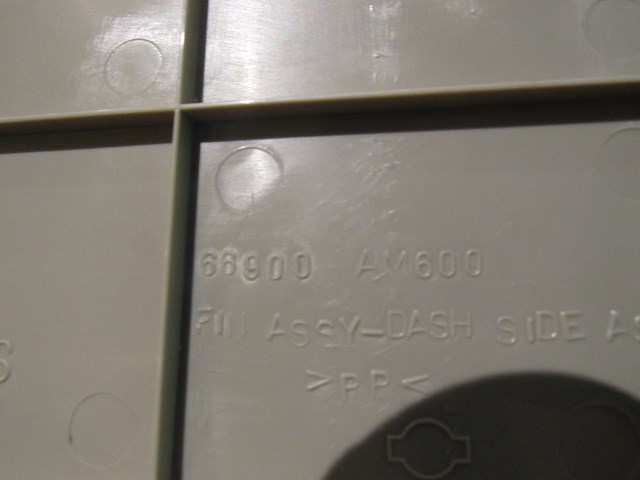 2004 Infiniti G35 Sedan AT Front RH Passenger Lower Kick Panel 66900 AM600