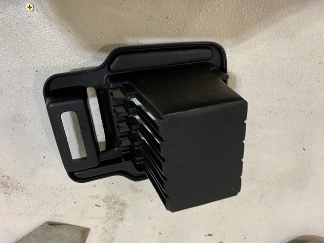 2000 Ford Excursion Center Console CD Holder OEM