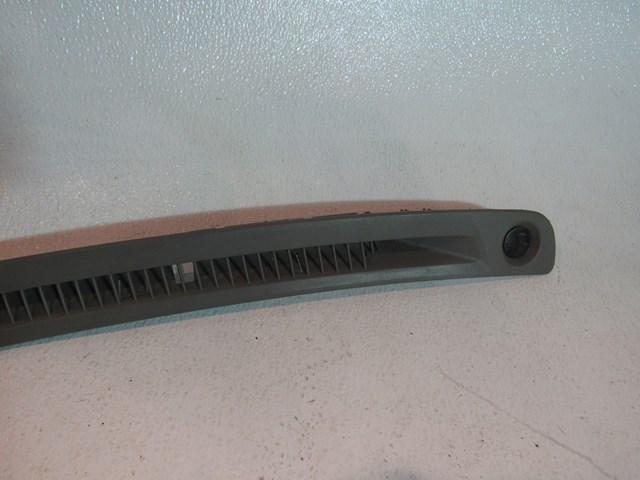 2004 Infiniti G35 Sedan Front RH Passenger Dash Vent 68742 AL500