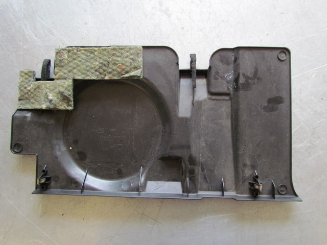 2003 Infiniti G35 Sedan AT RH Passenger Under Dash Cover 68920 AM600